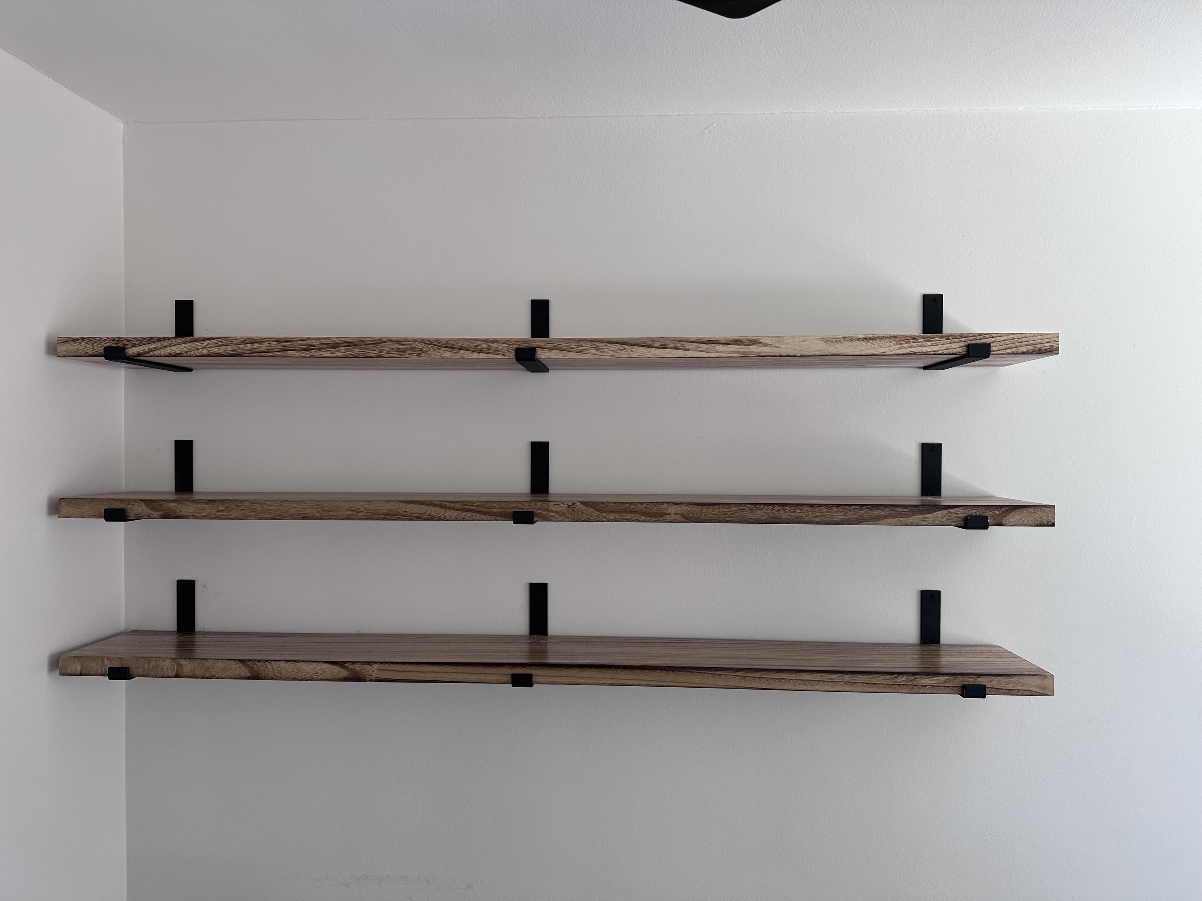 Shelves installation